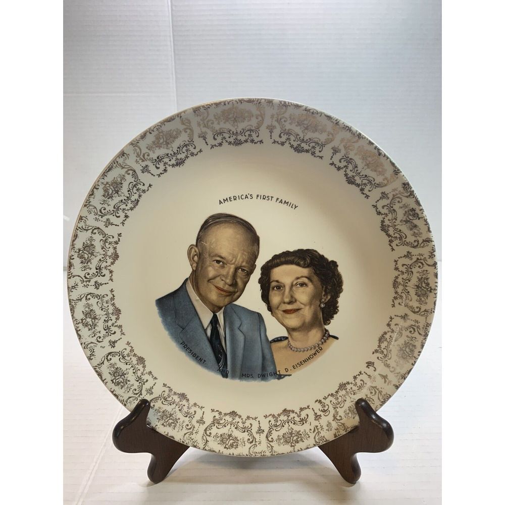President Dwight & 1st Lady‎ Mamie Eisenhower Plate - "America's First Family"
